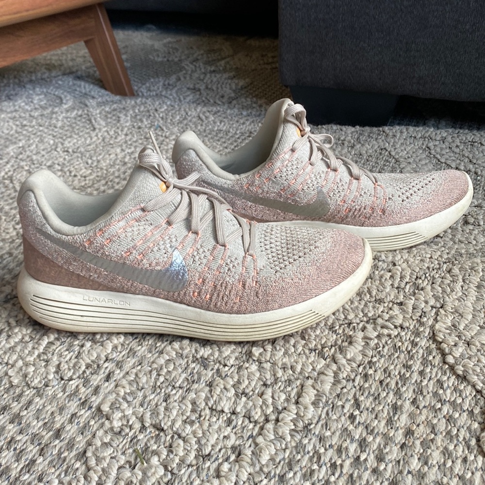 Nike lunarlon sneakers